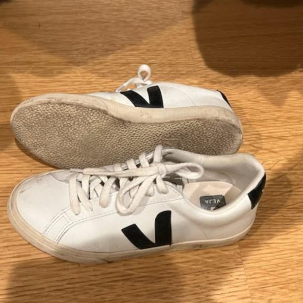 Veja, Women's 6, White